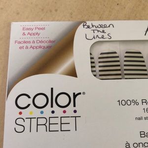 5/$25 Color Street. Between the lines